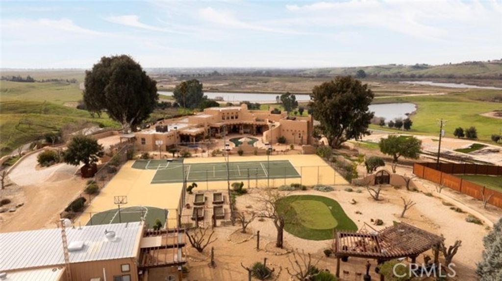 15516 N Friant Road, Friant, CA 93626