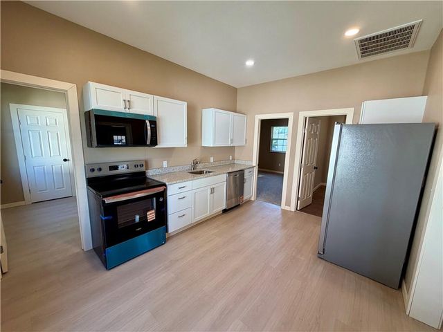 524 Parker Avenue, Osawatomie, KS 66064