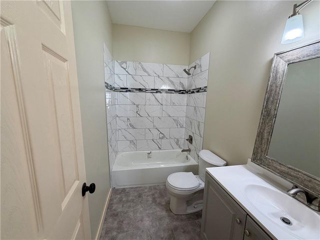 524 Parker Avenue, Osawatomie, KS 66064