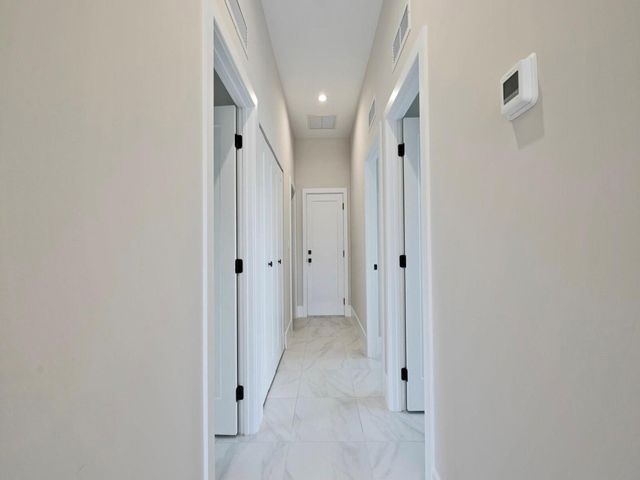 560 NW 12th Street, Fort Lauderdale, FL 33311