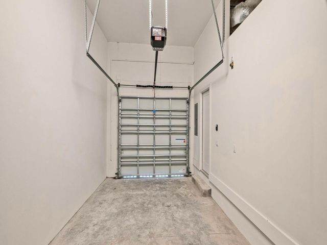 560 NW 12th Street, Fort Lauderdale, FL 33311