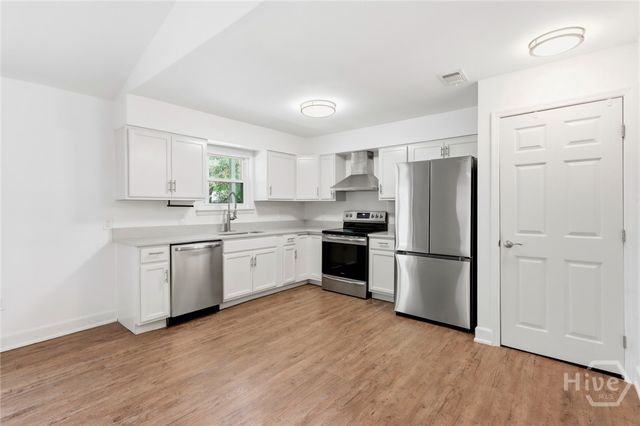 911 Juanita Street, Savannah, GA 31410