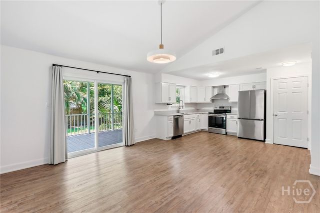 911 Juanita Street, Savannah, GA 31410