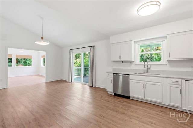 911 Juanita Street, Savannah, GA 31410