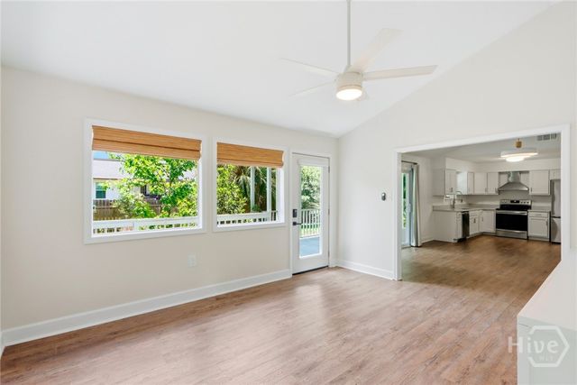 911 Juanita Street, Savannah, GA 31410
