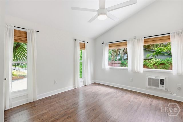 911 Juanita Street, Savannah, GA 31410