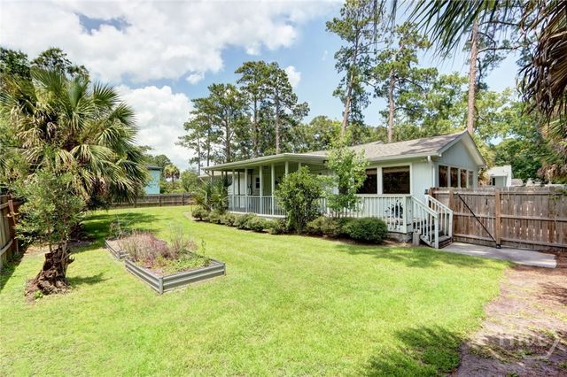 911 Juanita Street, Savannah, GA 31410