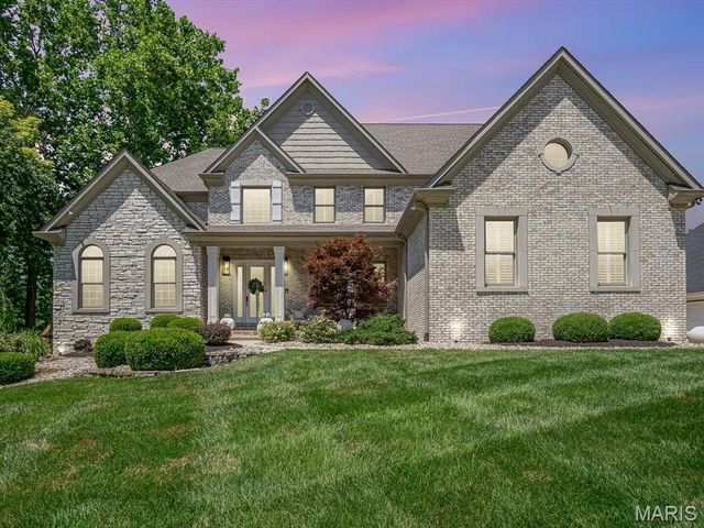 3025 Sunset Hills Boulevard S, Edwardsville, IL 62025