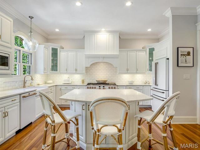 3025 Sunset Hills Boulevard S, Edwardsville, IL 62025