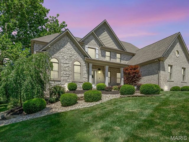 3025 Sunset Hills Boulevard S, Edwardsville, IL 62025