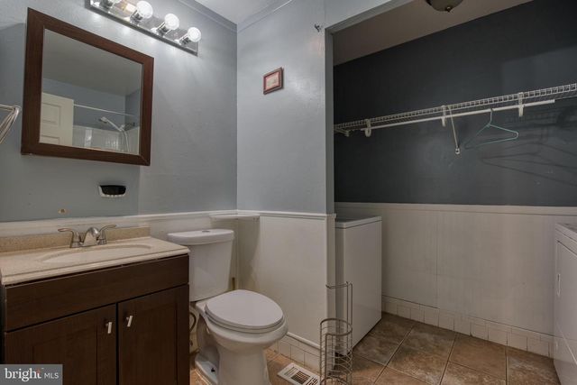 306 CENTRE AVE, Jeffersonville, PA 19403