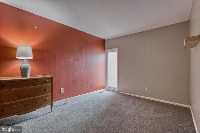 306 CENTRE AVE, Jeffersonville, PA 19403