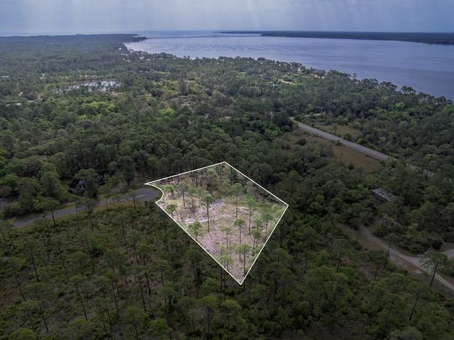 XX Striffler Street, Ochlockonee Bay, FL 32346