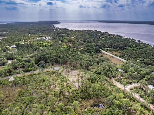 XX Striffler Street, Ochlockonee Bay, FL 32346