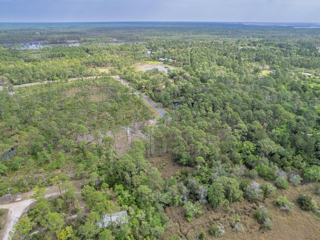 XX Striffler Street, Ochlockonee Bay, FL 32346