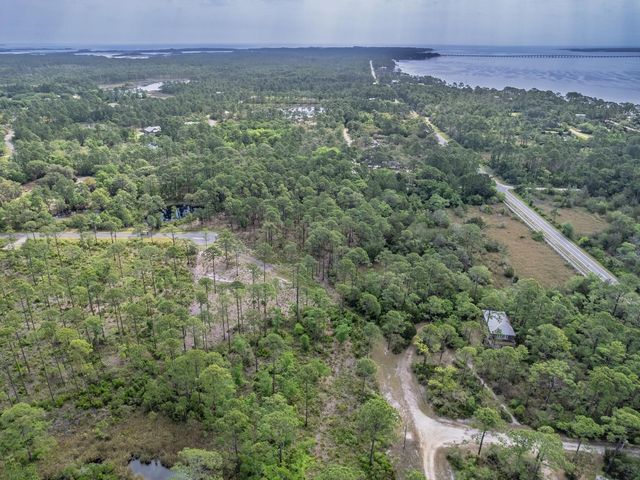 XX Striffler Street, Ochlockonee Bay, FL 32346