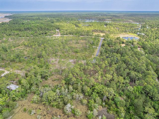 XX Striffler Street, Ochlockonee Bay, FL 32346