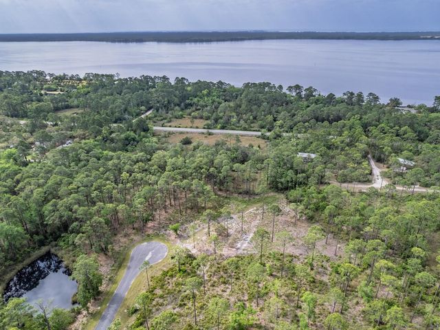XX Striffler Street, Ochlockonee Bay, FL 32346