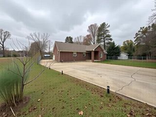 2841 Kirkman Road, Chattanooga, TN 37421