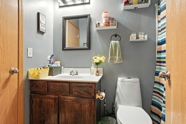 1986 W Brimstone Road, Romeoville, IL 60446