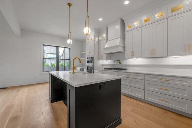 2624 Lucca Place, Lexington, KY 40509