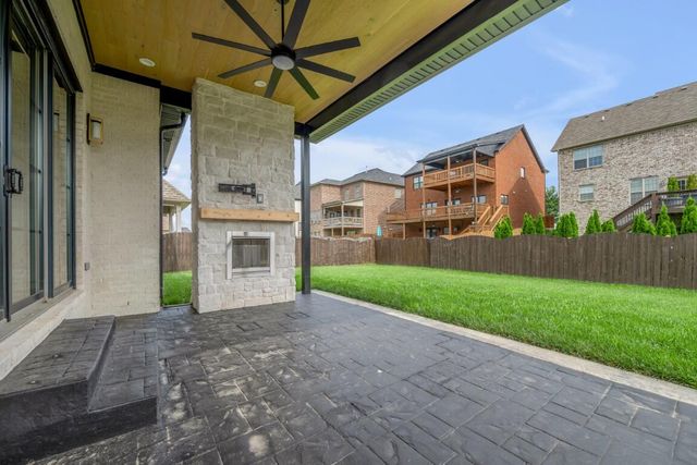 2624 Lucca Place, Lexington, KY 40509