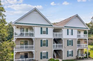 1125 Arbor Creek Drive 2A, Kirkwood, MO 63122