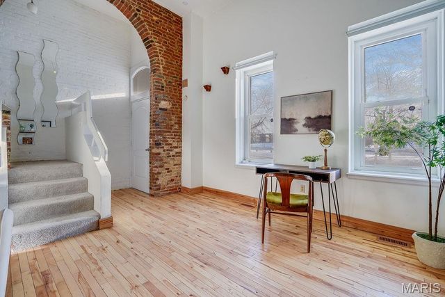 1021 Lafayette Avenue, St Louis, MO 63104