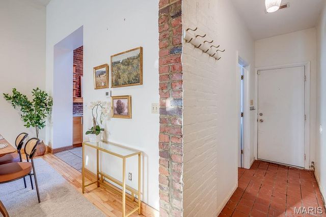 1021 Lafayette Avenue, St Louis, MO 63104