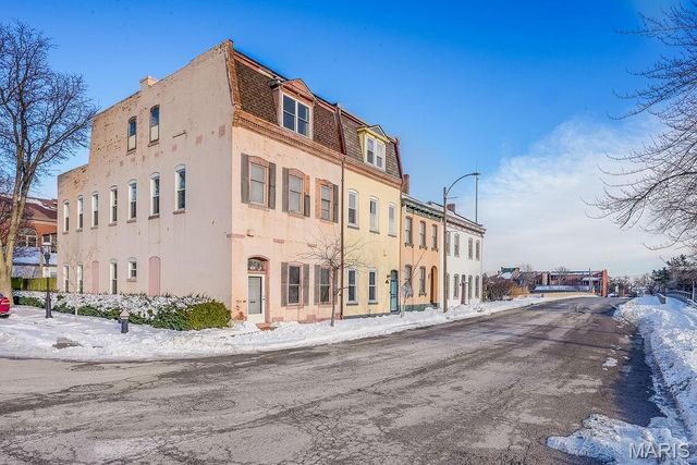 1021 Lafayette Avenue, St Louis, MO 63104