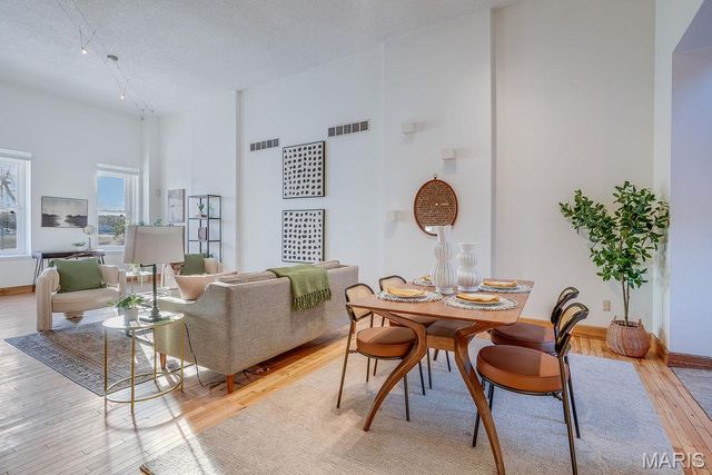 1021 Lafayette Avenue, St Louis, MO 63104