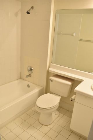 2600 S University Drive 111, Davie, FL 33328