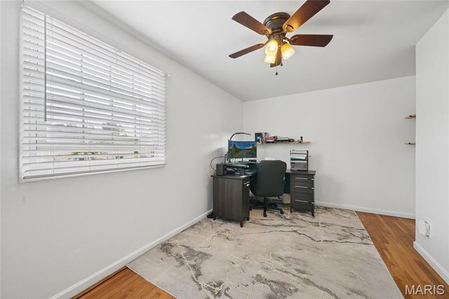 4020 Paule Avenue, St Louis, MO 63125