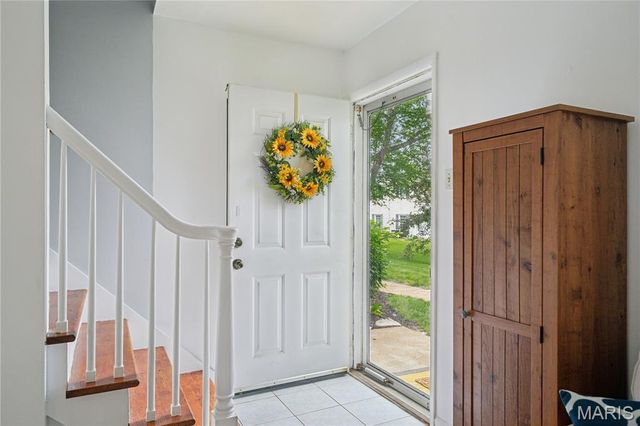 4020 Paule Avenue, St Louis, MO 63125