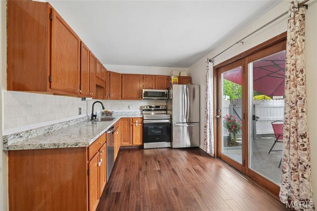 4020 Paule Avenue, St Louis, MO 63125