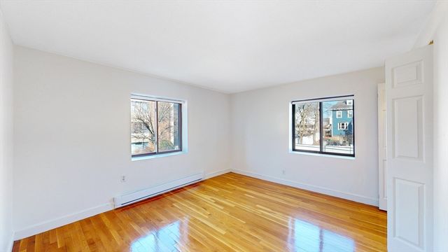 175 W. Wyoming Ave. 38, Melrose, MA 02176