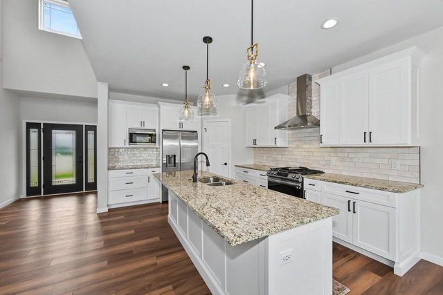 2009 Paris LANE, Cottage Grove, WI 53527