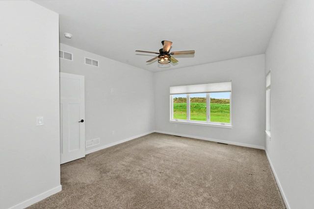 2009 Paris LANE, Cottage Grove, WI 53527