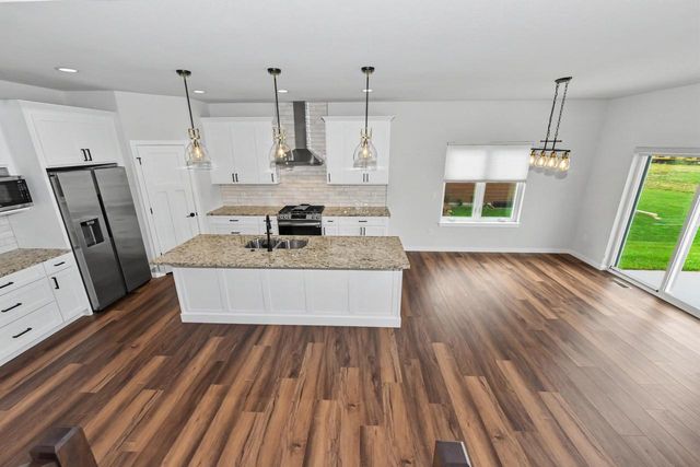 2009 Paris LANE, Cottage Grove, WI 53527