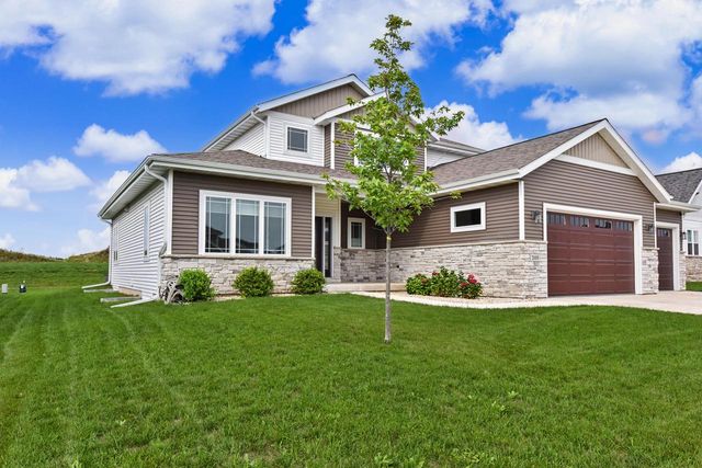 2009 Paris LANE, Cottage Grove, WI 53527