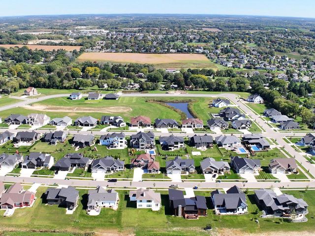 2009 Paris LANE, Cottage Grove, WI 53527