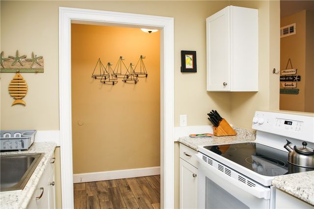 1000 Sea Island Road 9, St Simons Island, GA 31522