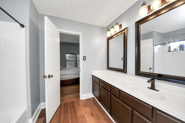 13019 Lindenloch Lane, Houston, TX 77085