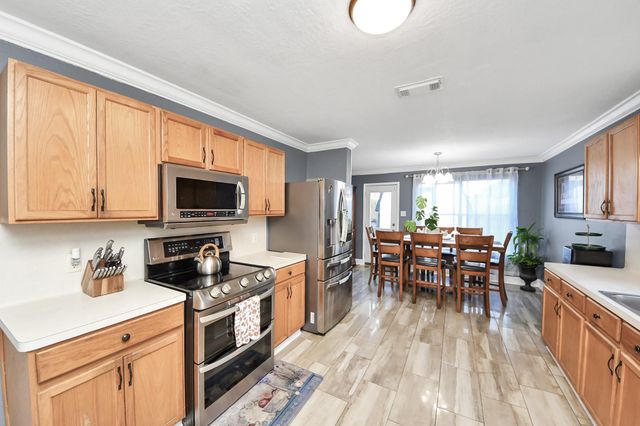 13019 Lindenloch Lane, Houston, TX 77085