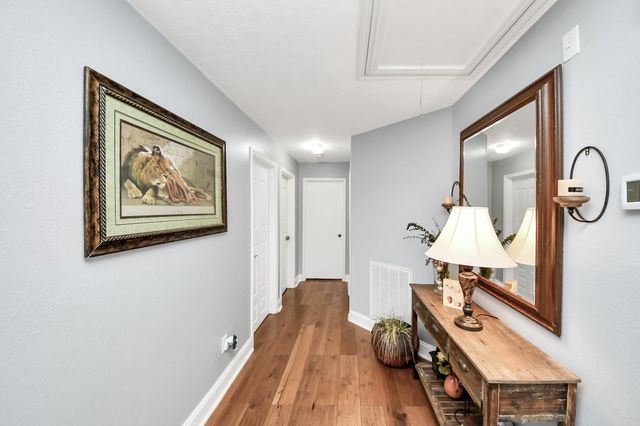 13019 Lindenloch Lane, Houston, TX 77085