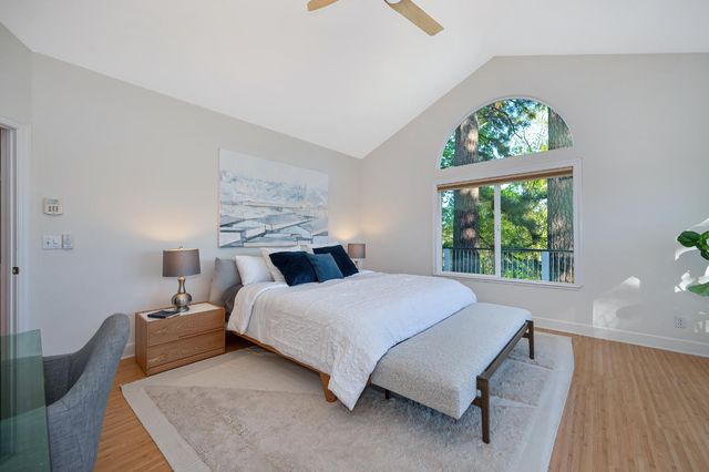 20312 Wolf Creek Rd, Grass Valley, CA 95949