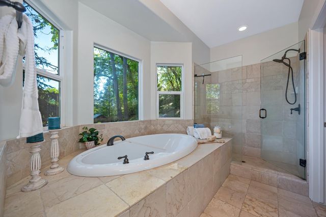 20312 Wolf Creek Rd, Grass Valley, CA 95949