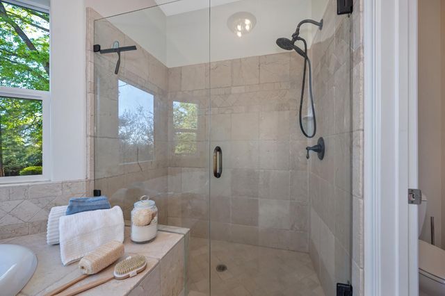 20312 Wolf Creek Rd, Grass Valley, CA 95949