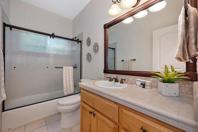 20312 Wolf Creek Rd, Grass Valley, CA 95949