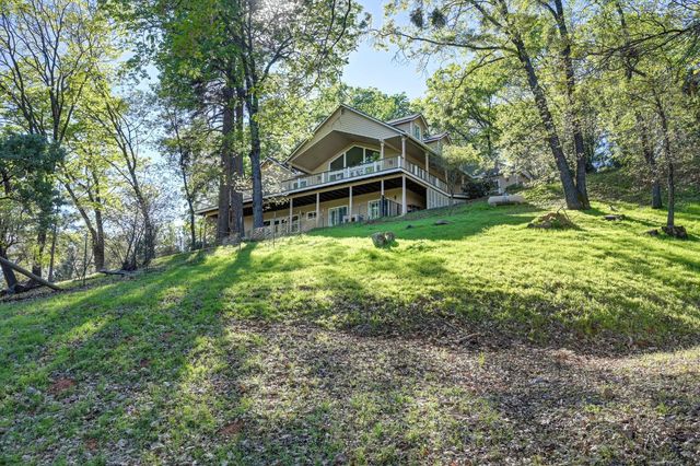 20312 Wolf Creek Rd, Grass Valley, CA 95949